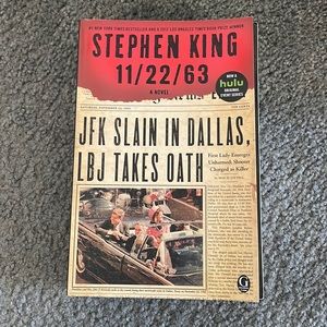 Paperback 11/22/63 by Stephen King